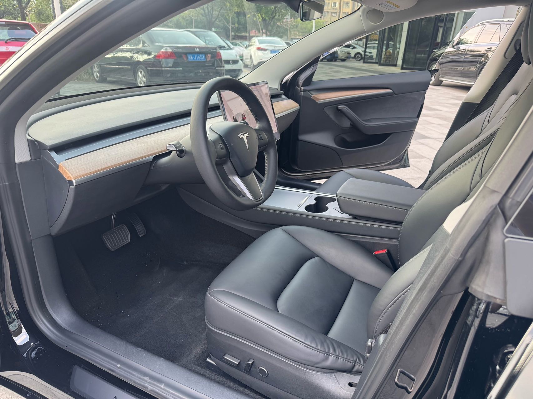 Tesla Model 3 2021 #4 Tesla Model 3 2021 car image #4