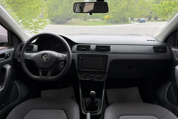 Volkswagen Santana 2021 #15 Volkswagen Santana 2021 car image #15