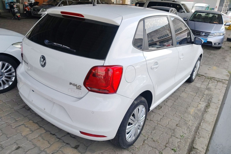 Volkswagen Polo 2018 imagen de coche #7