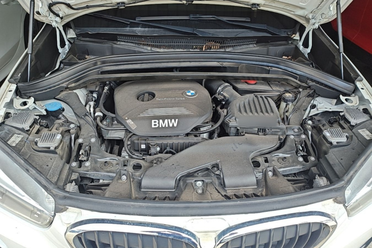 BMW X1 2018 #22 BMW X1 2018 car image #22