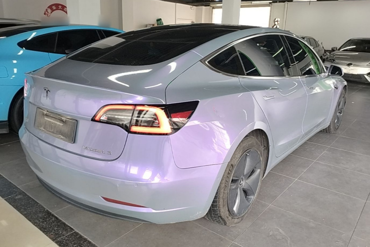 Tesla Model 3 2020 car image #7