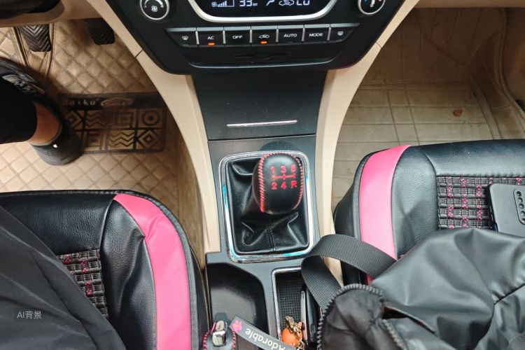 GEELY Emgrand 2017 #16 GEELY Emgrand 2017 car image #16
