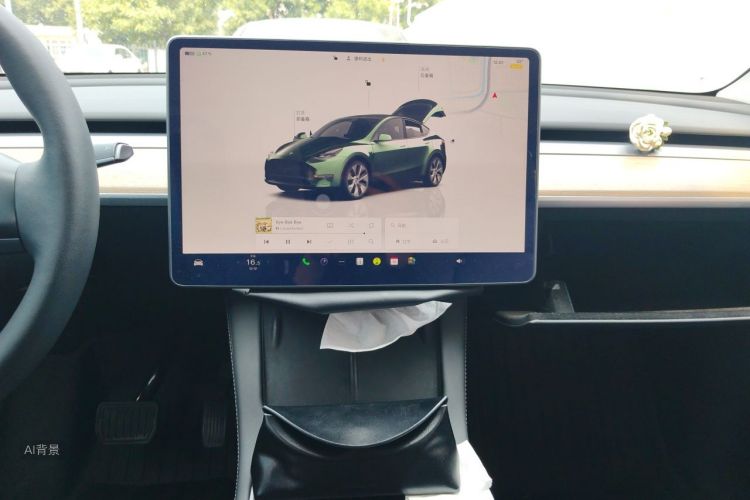 Tesla Model Y 2023 immagine di auto #15