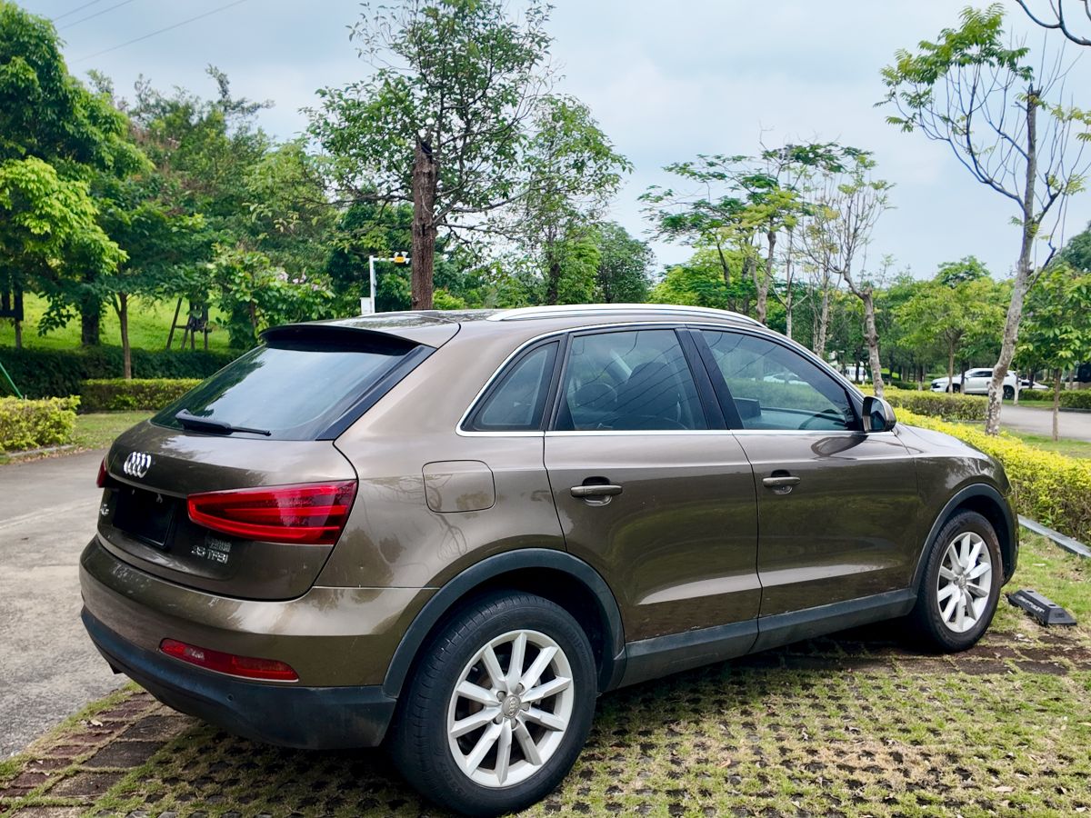 Audi Q3 2014 immagine di auto #12