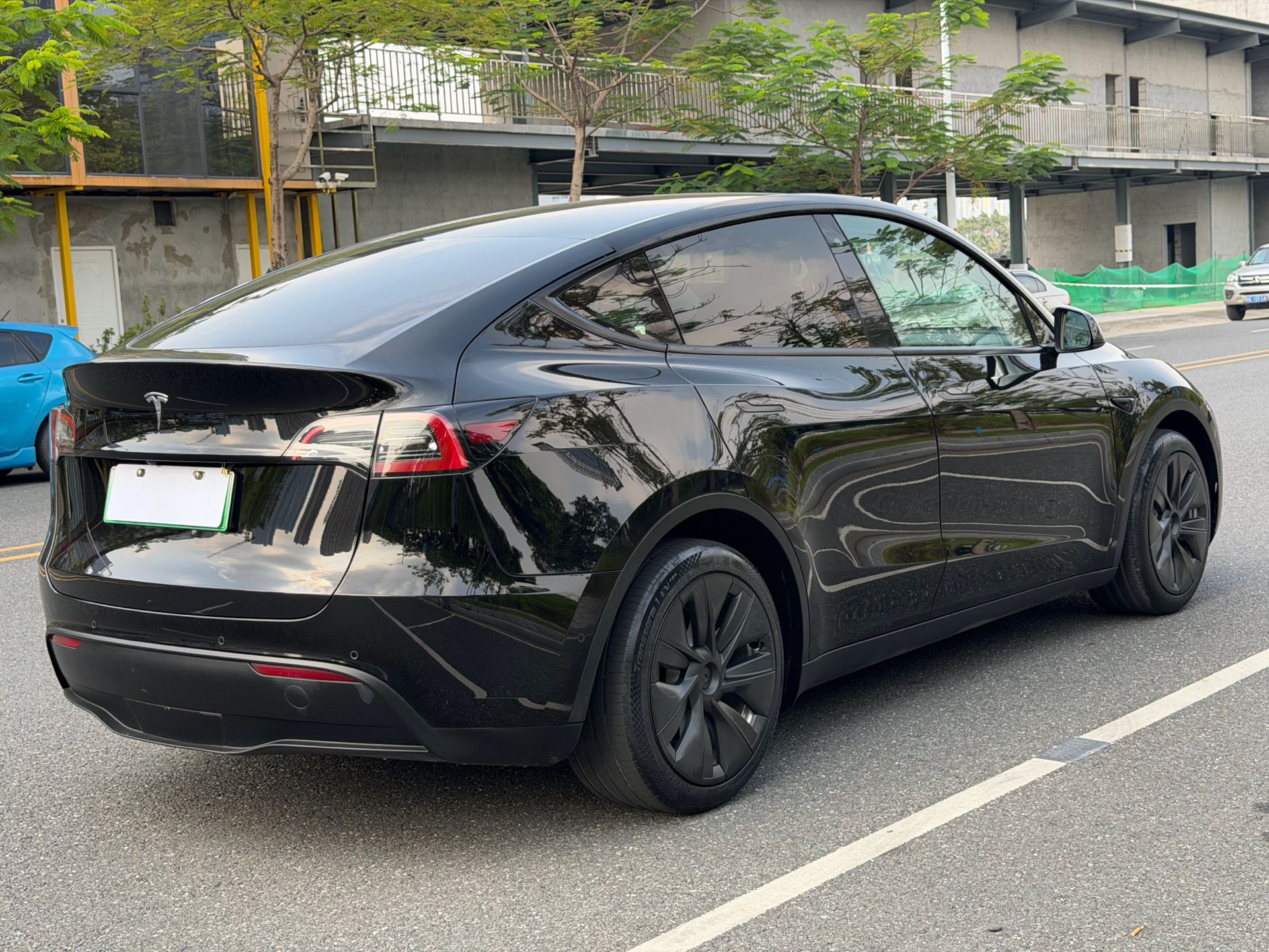 Tesla Model Y 2022 imagen de coche #4