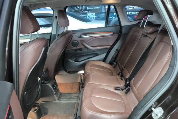 BMW X1 2019 #17 BMW X1 2019 car image #17