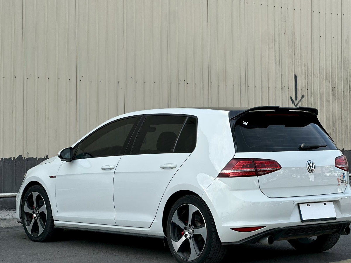 Volkswagen GolfGTI 2018 #9 Volkswagen GolfGTI 2018 car image #9
