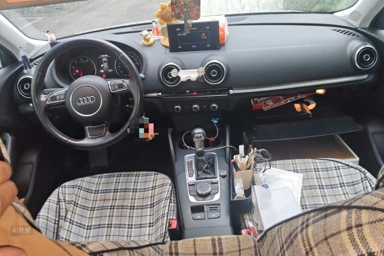 Audi A3 2015 car image #11