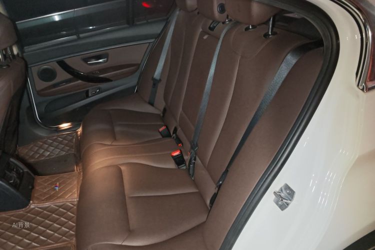 BMW 3 Series 2018 #19 BMW 3 Series 2018 car image #19