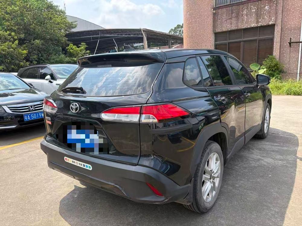 2022 car image #3