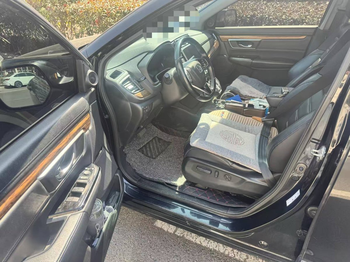 Honda CR-V 2018 car image #2