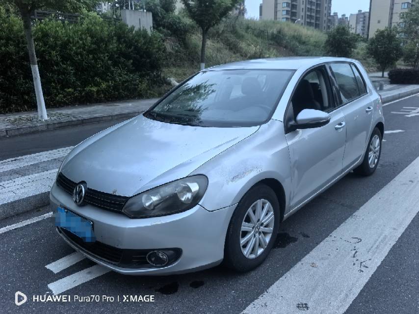 Volkswagen Golf 2011 Volkswagen Golf 2011 car image