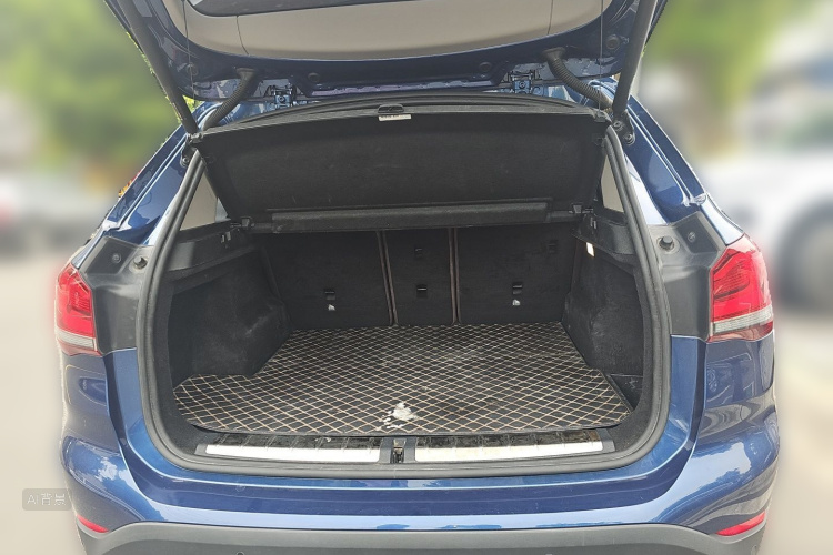 BMW X1 2021 car image #21