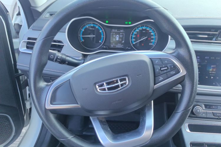 GEELY Emgrand 2021 car image #15