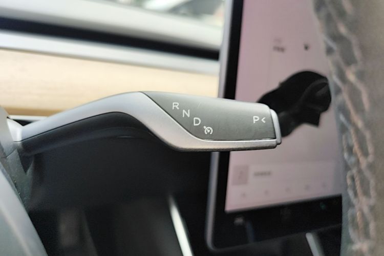 Tesla Model 3 2020 #14 Tesla Model 3 2020 car image #14