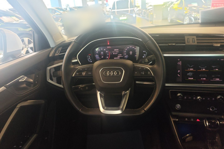 Audi Q3 2026 #15 Audi Q3 2026 car image #15