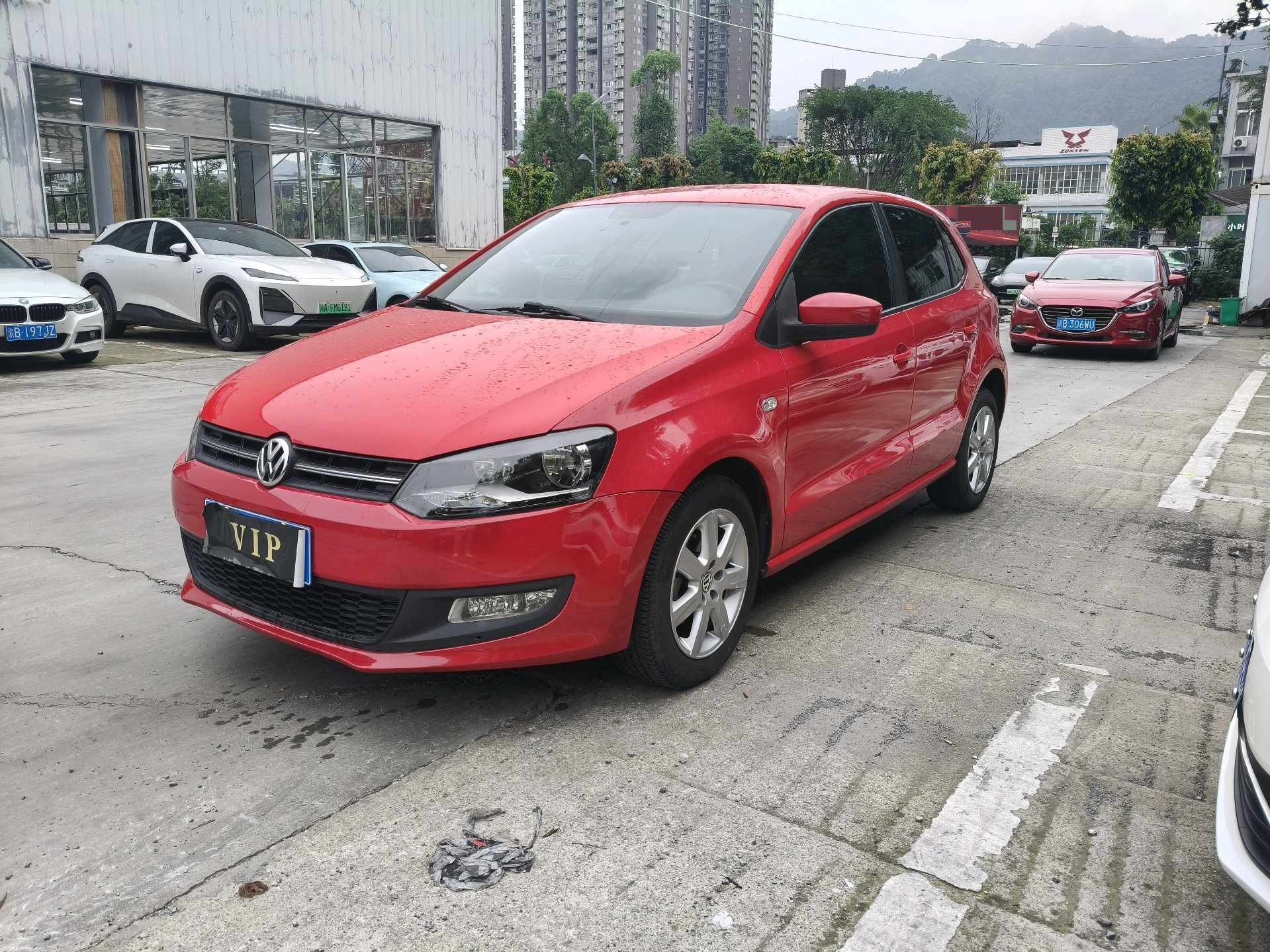 2013 2013 immagine di auto