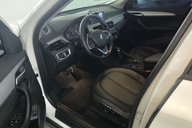 BMW X1 2017 #16 BMW X1 2017 immagine di auto #16