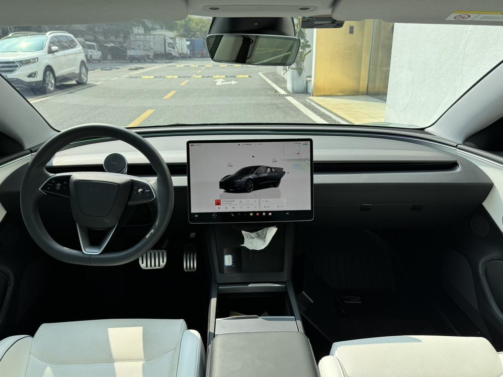 Tesla Model 3 2024 #12 Tesla Model 3 2024 car image #12
