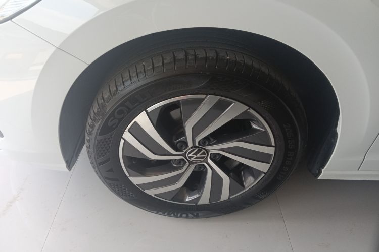 Volkswagen Bora 2023 car image #6