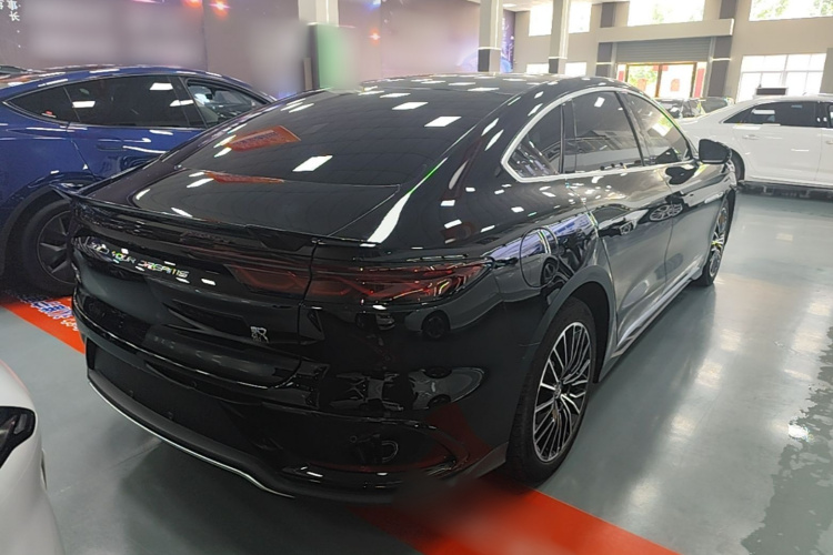 BYD Han 2023 #7 BYD Han 2023 car image #7