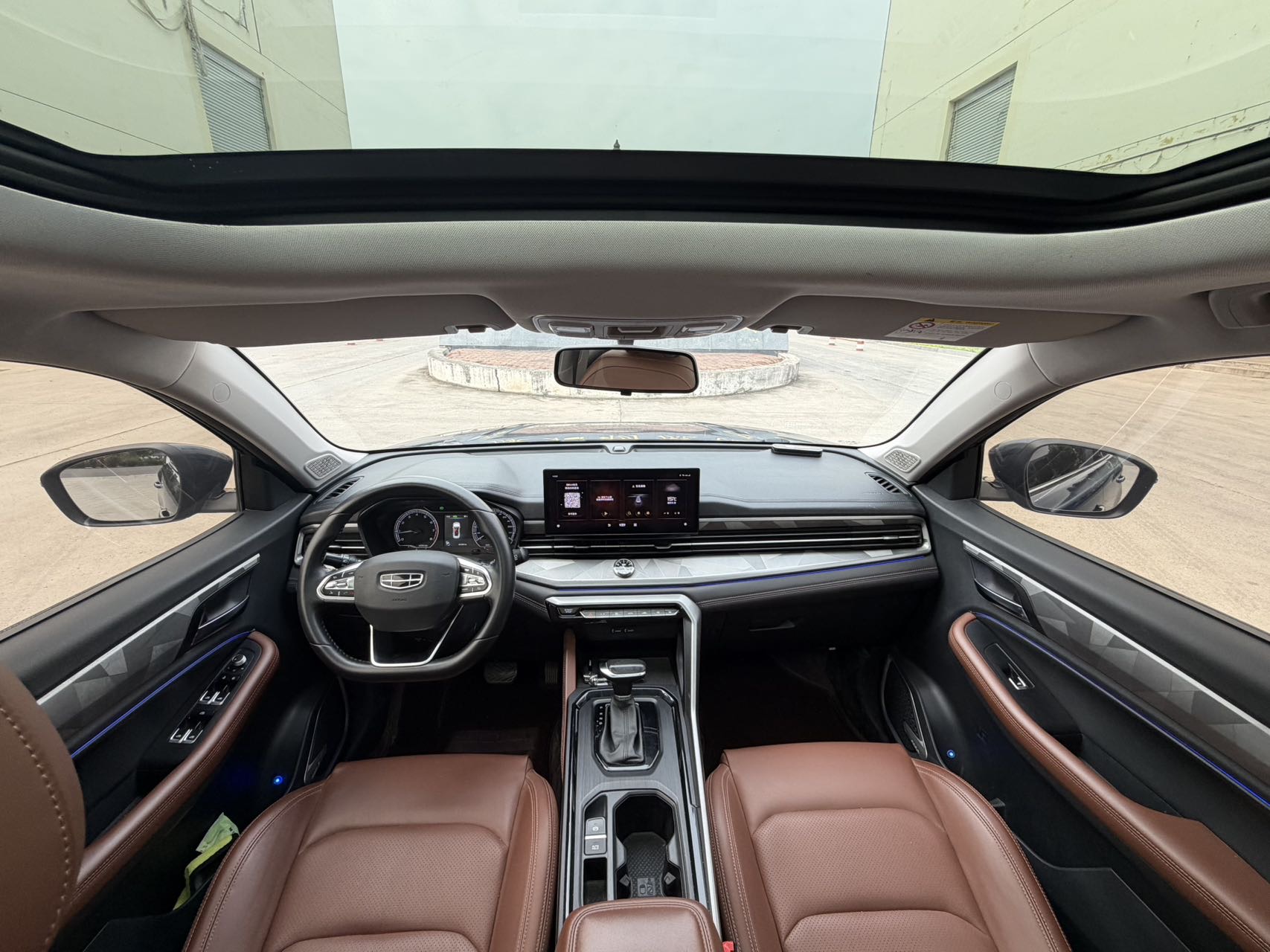 GEELY Vision X6 2021 image de voiture #9