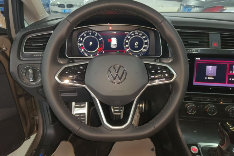 Volkswagen Golf 2018 #15 Volkswagen Golf 2018 car image #15