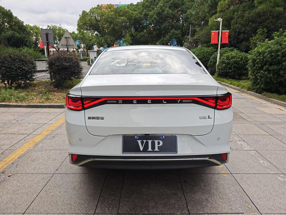 GEELY Emgrand L 2022 car image #6