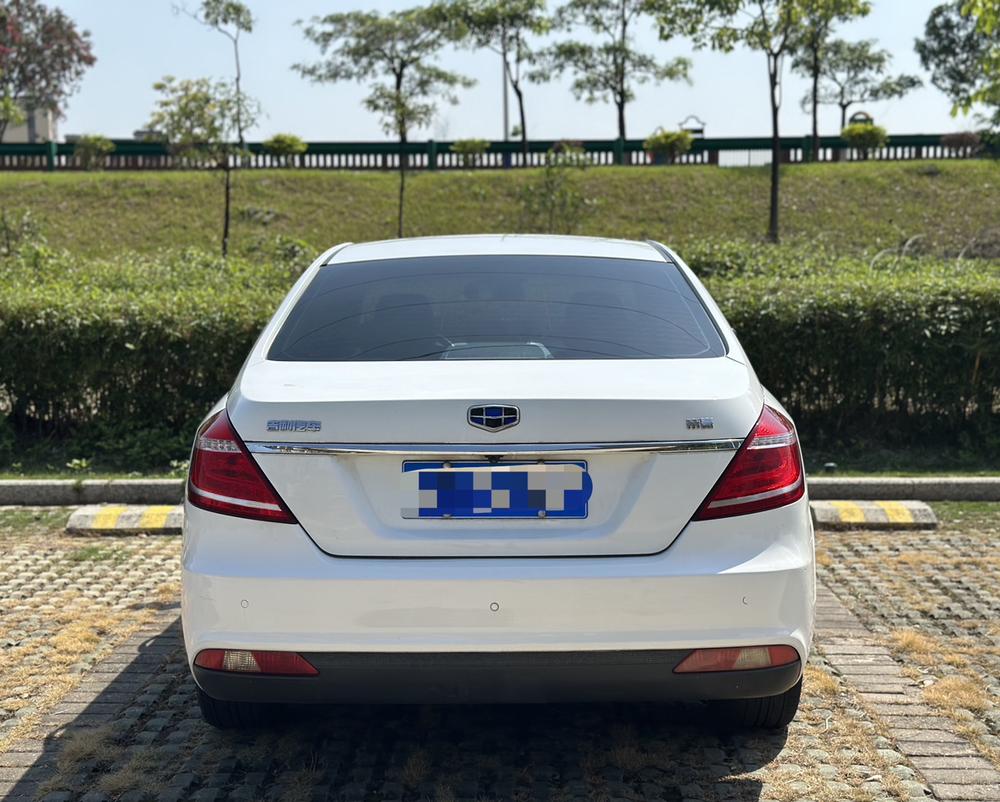 GEELY Emgrand 2016 car image #5