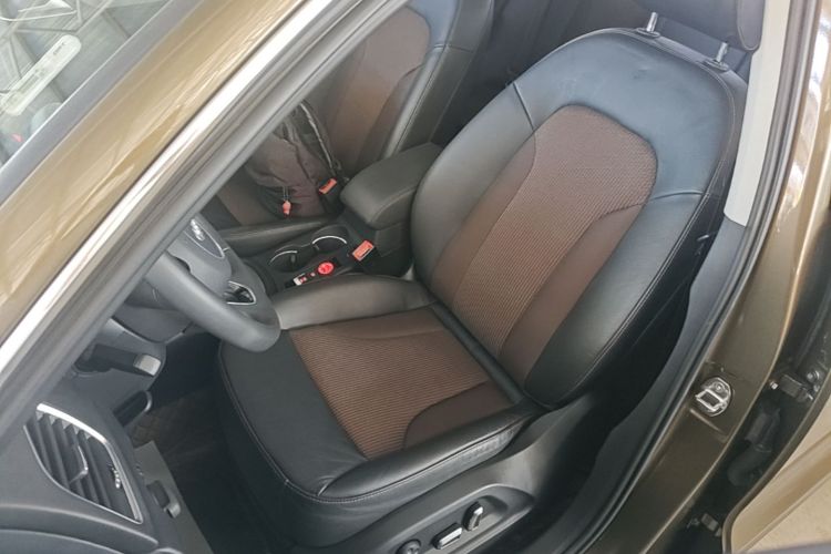 Audi Q3 2019 #15 Audi Q3 2019 car image #15