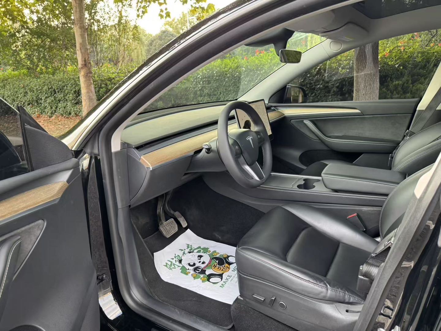 Tesla Model Y 2021 #9 Tesla Model Y 2021 car image #9