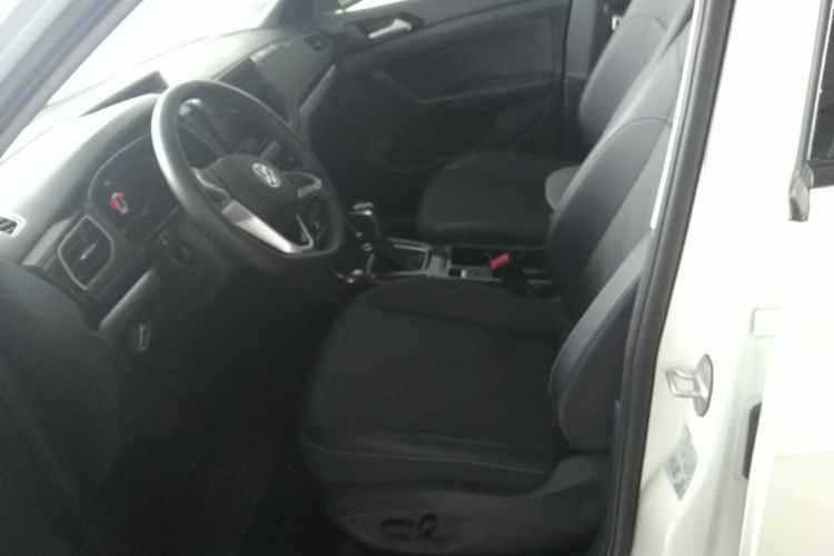 Volkswagen Tharu 2025 #15 Volkswagen Tharu 2025 imagen de coche #15