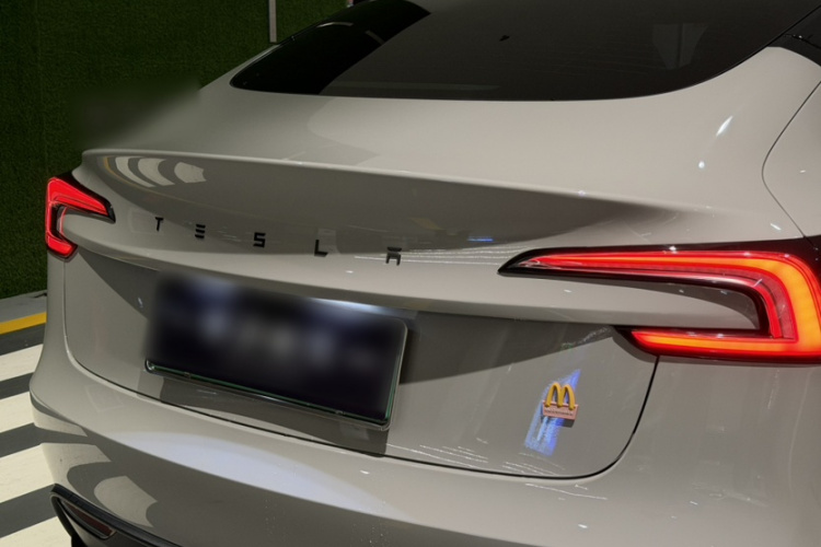 Tesla Model 3 2024 #4 Tesla Model 3 2024 car image #4