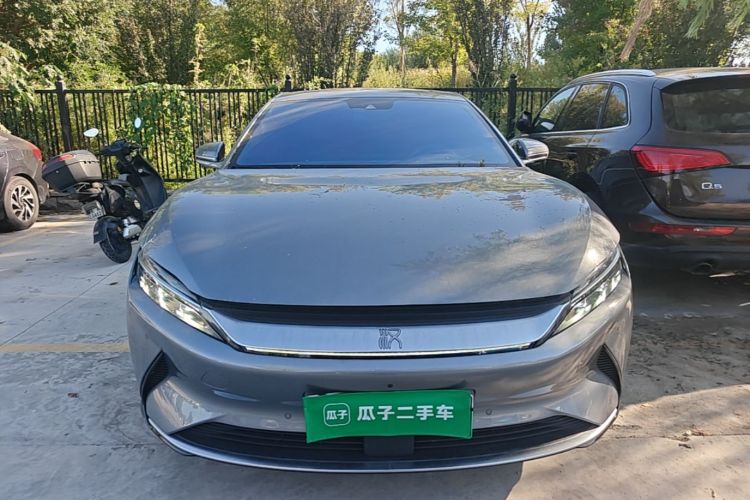 BYD Han 2022 #3 BYD Han 2022 car image #3