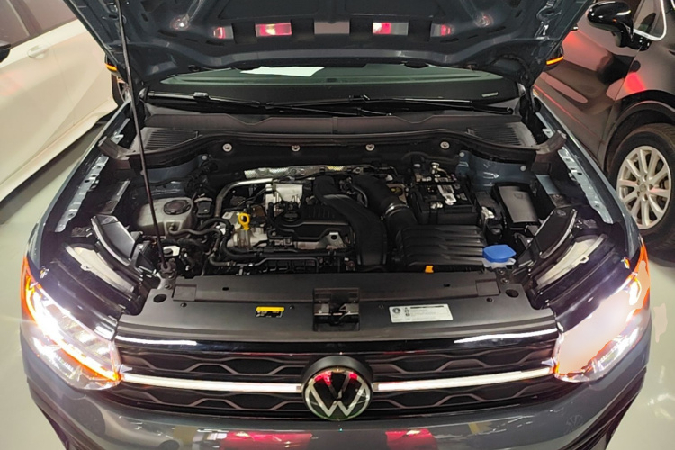 Volkswagen Tharu 2023 imagen de coche #20