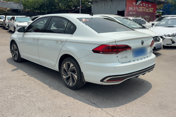 Volkswagen Bora 2024 car image #8