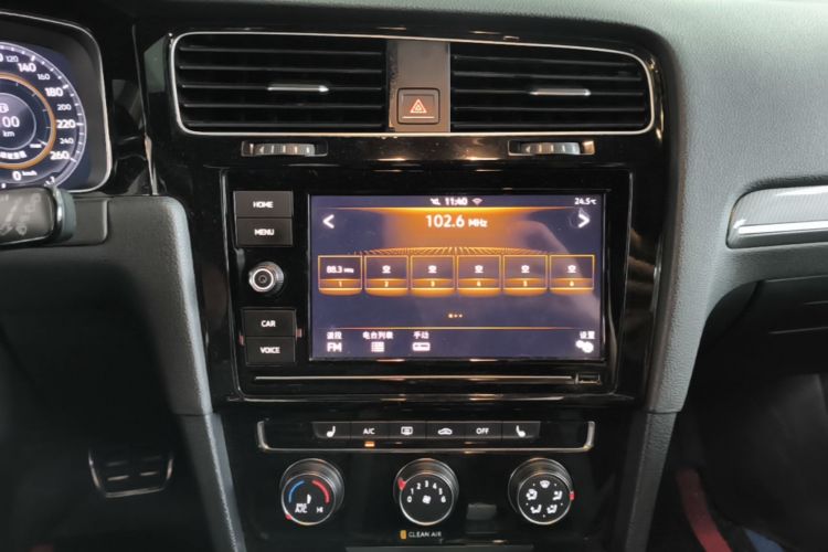 Volkswagen Golf 2019 #13 Volkswagen Golf 2019 car image #13