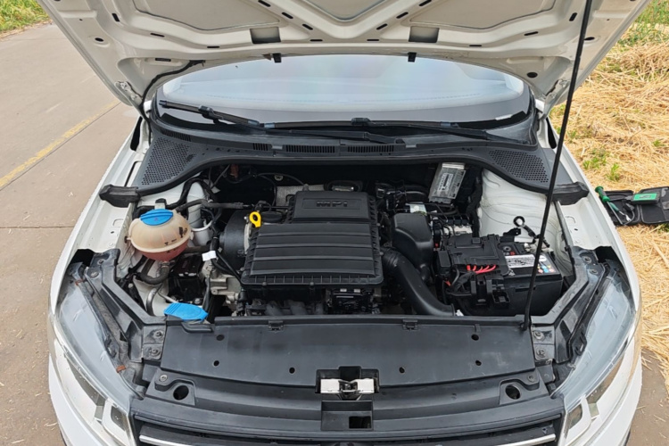 Volkswagen Santana 2019 #20 Volkswagen Santana 2019 car image #20