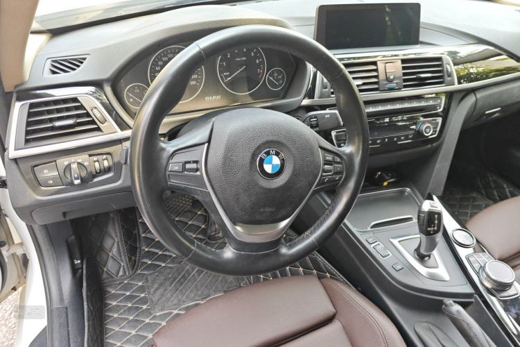 BMW 3 Series 2018 #12 BMW 3 Series 2018 car image #12