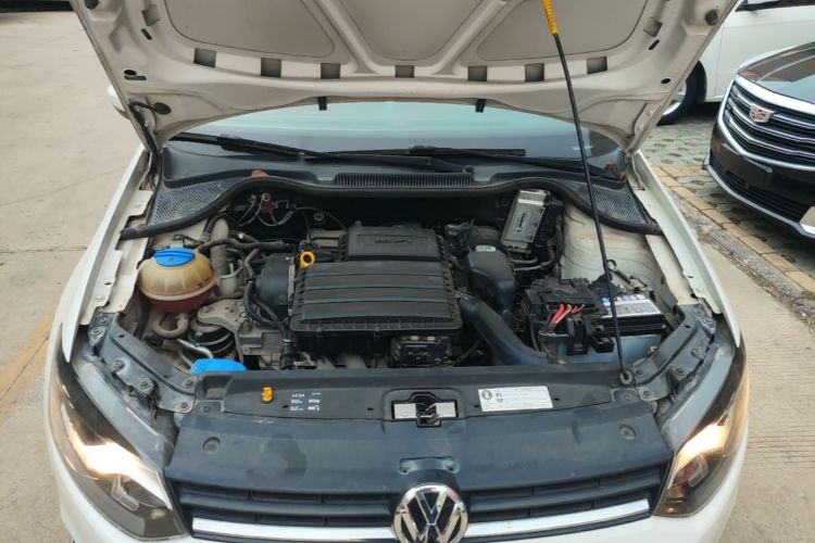 Volkswagen Polo 2019 car image #20