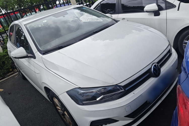 Volkswagen Polo 2023 car image #4