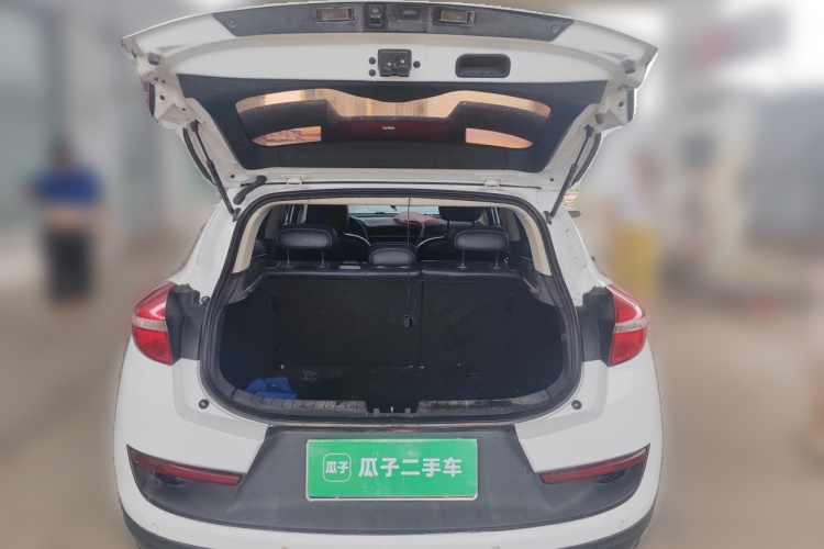 GEELY Emgrand GS 2017 #21 GEELY Emgrand GS 2017 car image #21