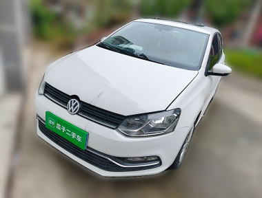 Volkswagen Polo 2016 car image 
