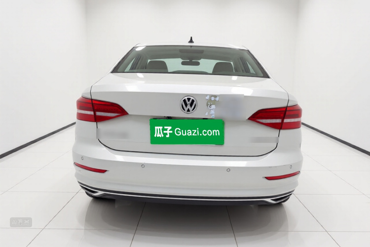 Volkswagen Lavida 2020 car image #6
