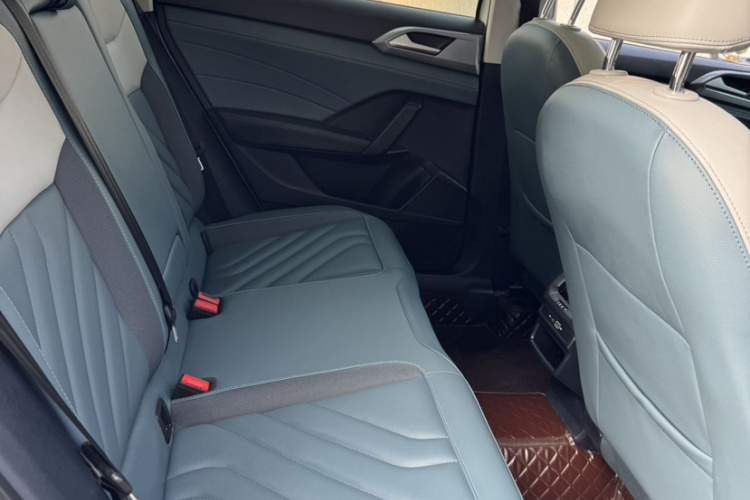 Volkswagen Tharu 2023 immagine di auto #18