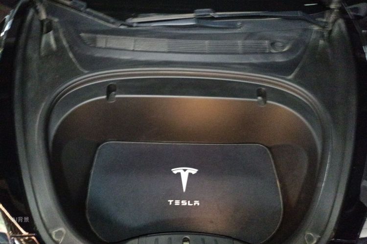 Tesla Model 3 2020 car image #22