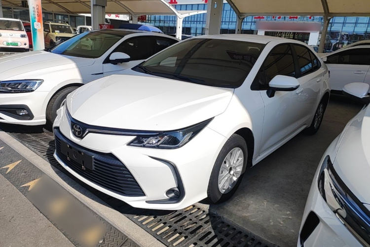Toyota Corolla 2023 #2 Toyota Corolla 2023 immagine di auto #2