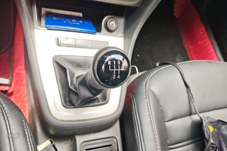 Volkswagen Lavida 2015 car image #16