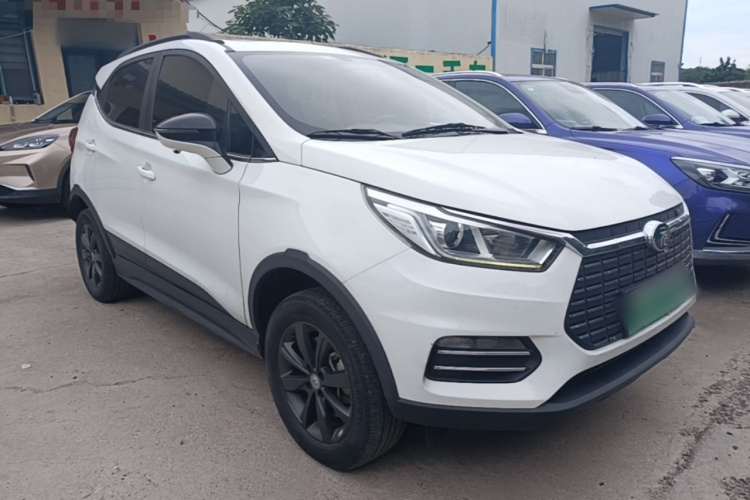BYD Yuan New Energy 2019 #4 BYD Yuan New Energy 2019 car image #4