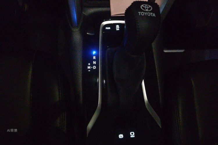 Toyota Corolla Cross 2024 #16 Toyota Corolla Cross 2024 car image #16